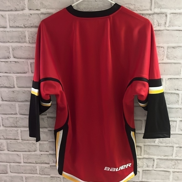 Bauer Hockey Jersey Red Black White Gold Size Medium - Picture 7 of 8